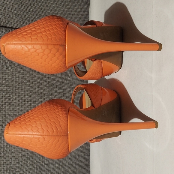 Gianni Bini leather platform heels size 7.5 M - Picture 4 of 9